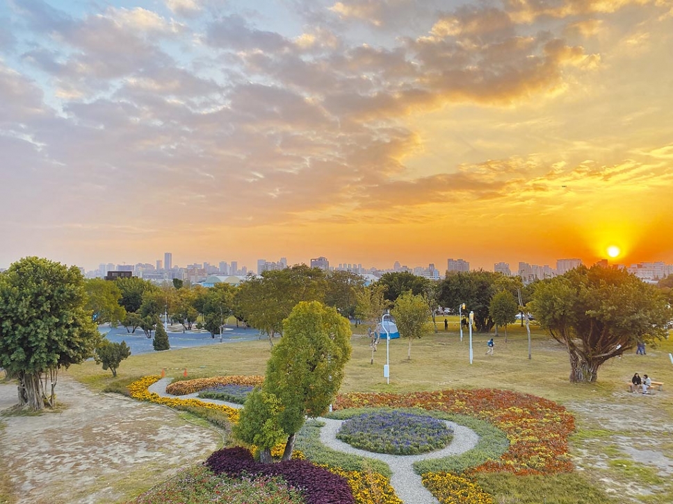 坐擁中央公園 水湳14期房市夯