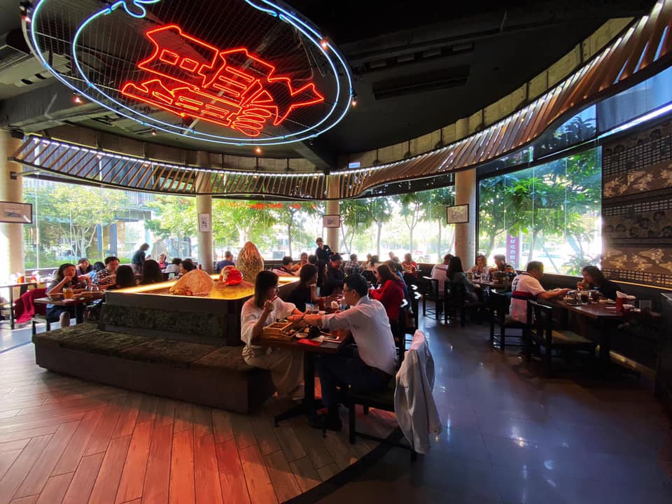 一膳炭造牛排丼 厚實菲力原肉超滿足