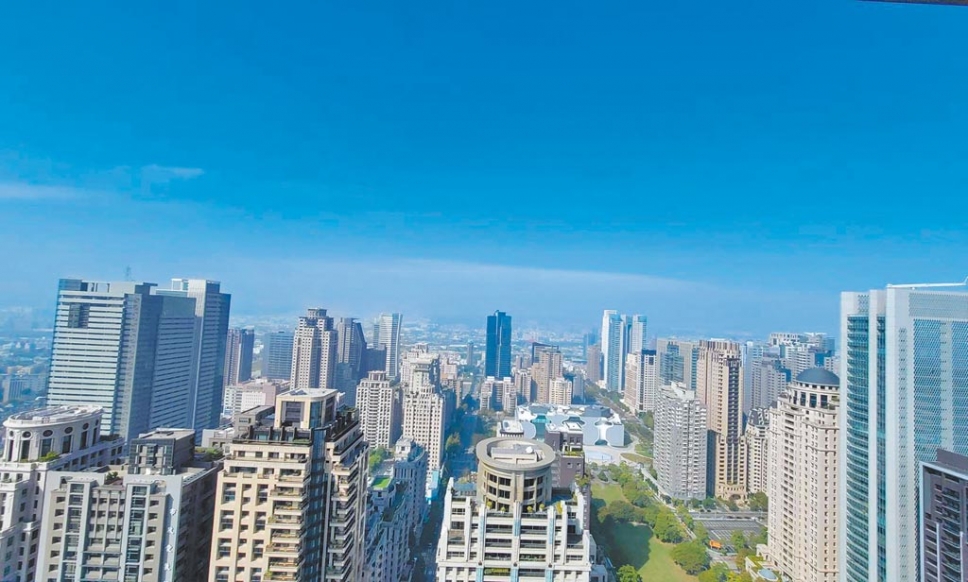 國際豪邸搶進 台中七期較勁