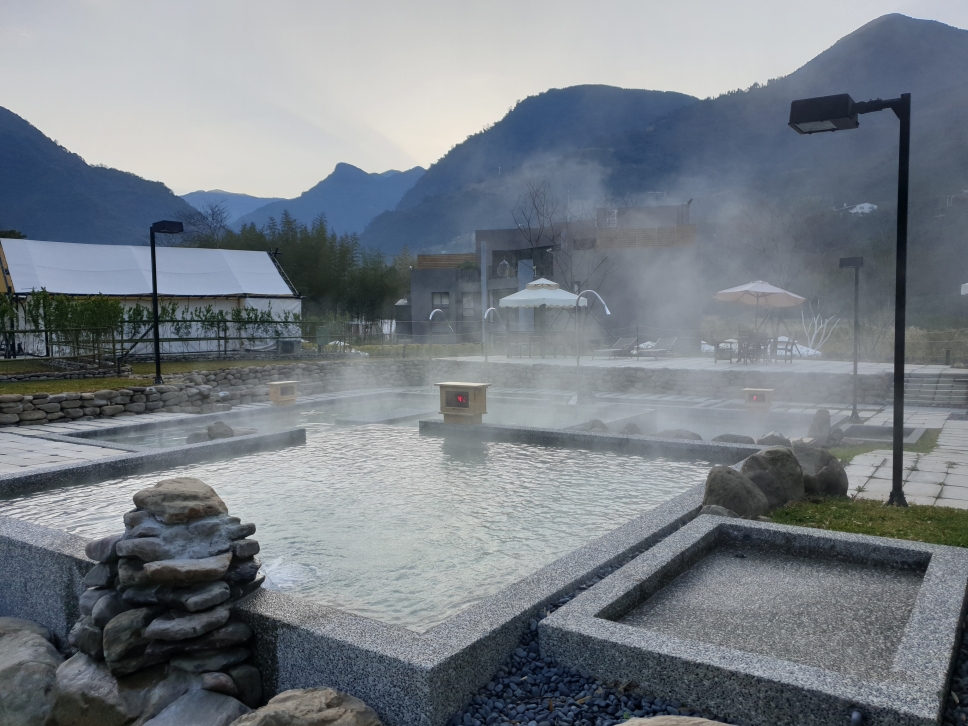 台灣百年天上之島美人湯、媲美日本的好溫泉-[中部百年好溫泉系列文章1]