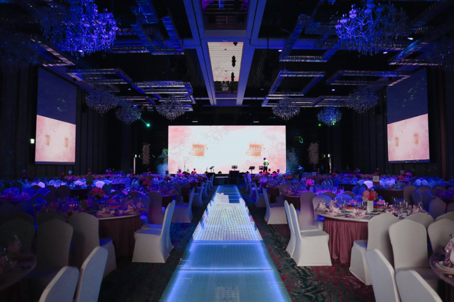 在台中光有美食還不夠！業者打造頂級餐廳場域不手軟