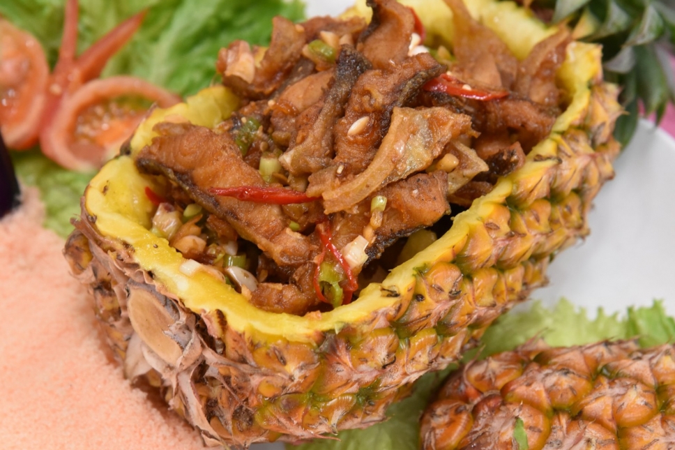 鱘龍魚從魚鱗到魚骨都是寶！魚子醬甚至被稱為「黑色黃金」！